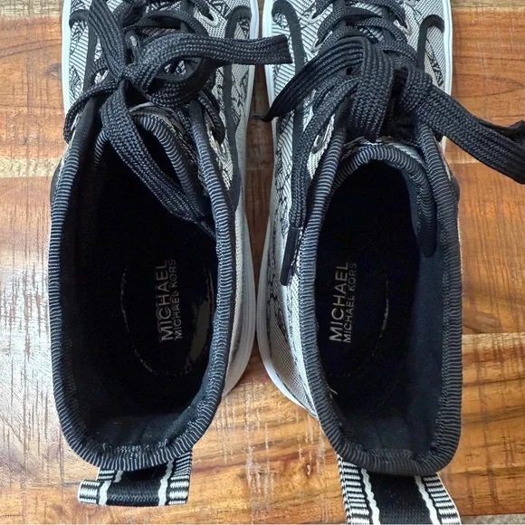 Michael Kors Monogram Envy Hightop Sneakers, Women’s 8.5 - Picture 4 of 7